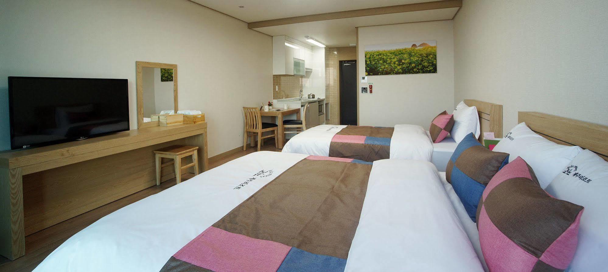 Jeju Resort Exterior photo